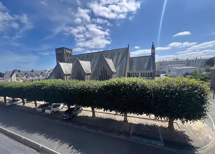 Square Sainte Therese